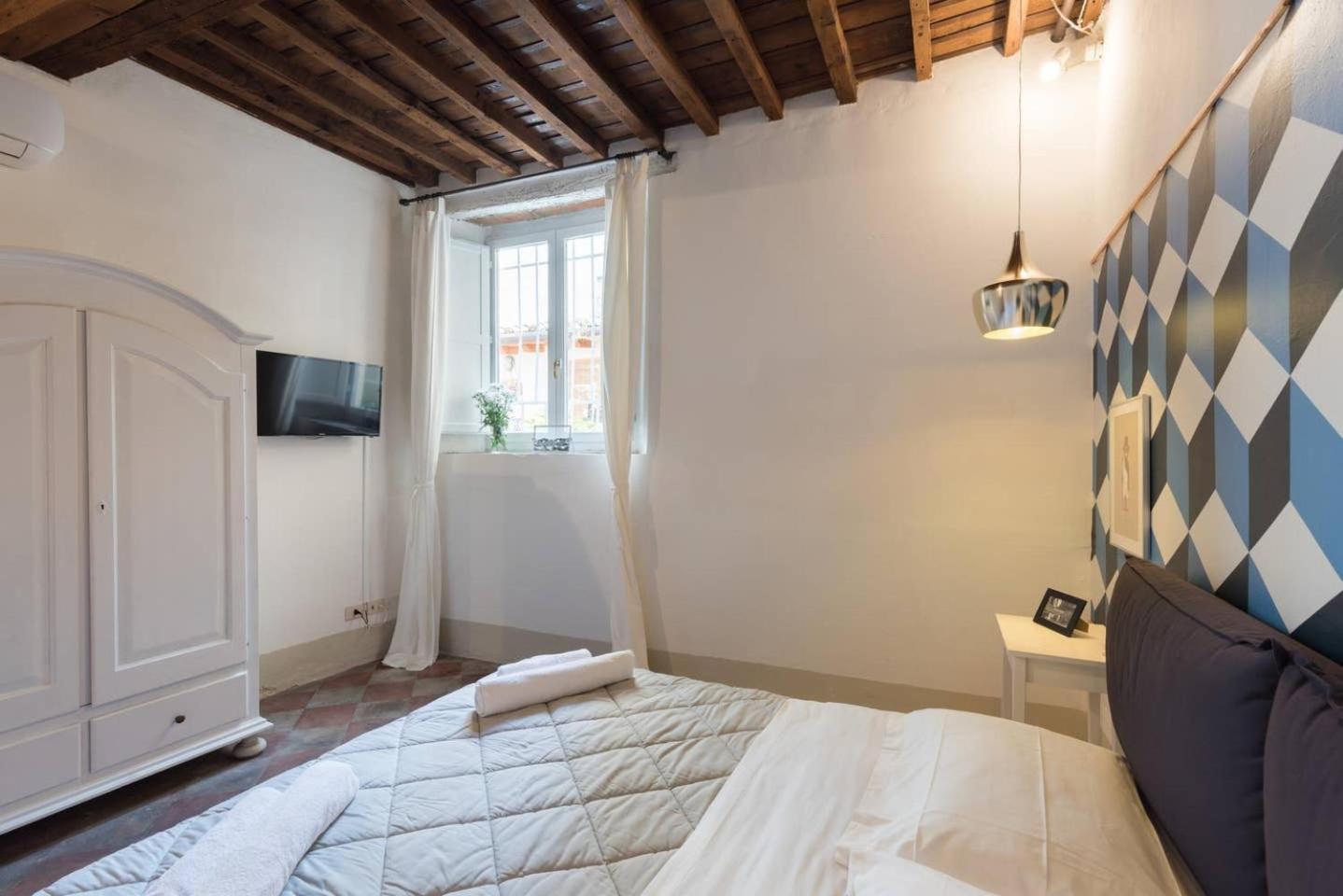 F3-Santa Croce One Bedroom Flat For 2 Or 3 Guests Флоренция Екстериор снимка