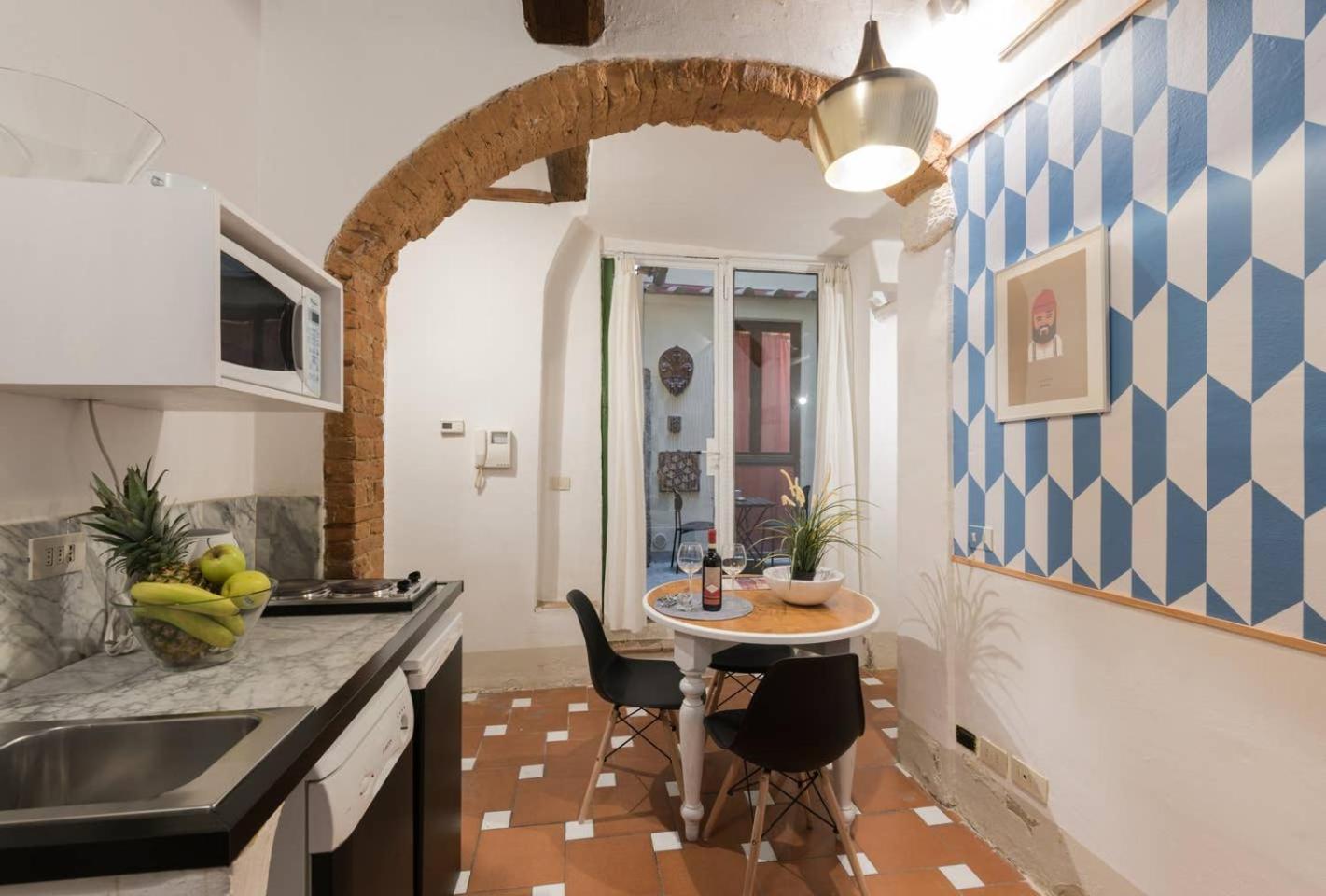 F3-Santa Croce One Bedroom Flat For 2 Or 3 Guests Флоренция Екстериор снимка
