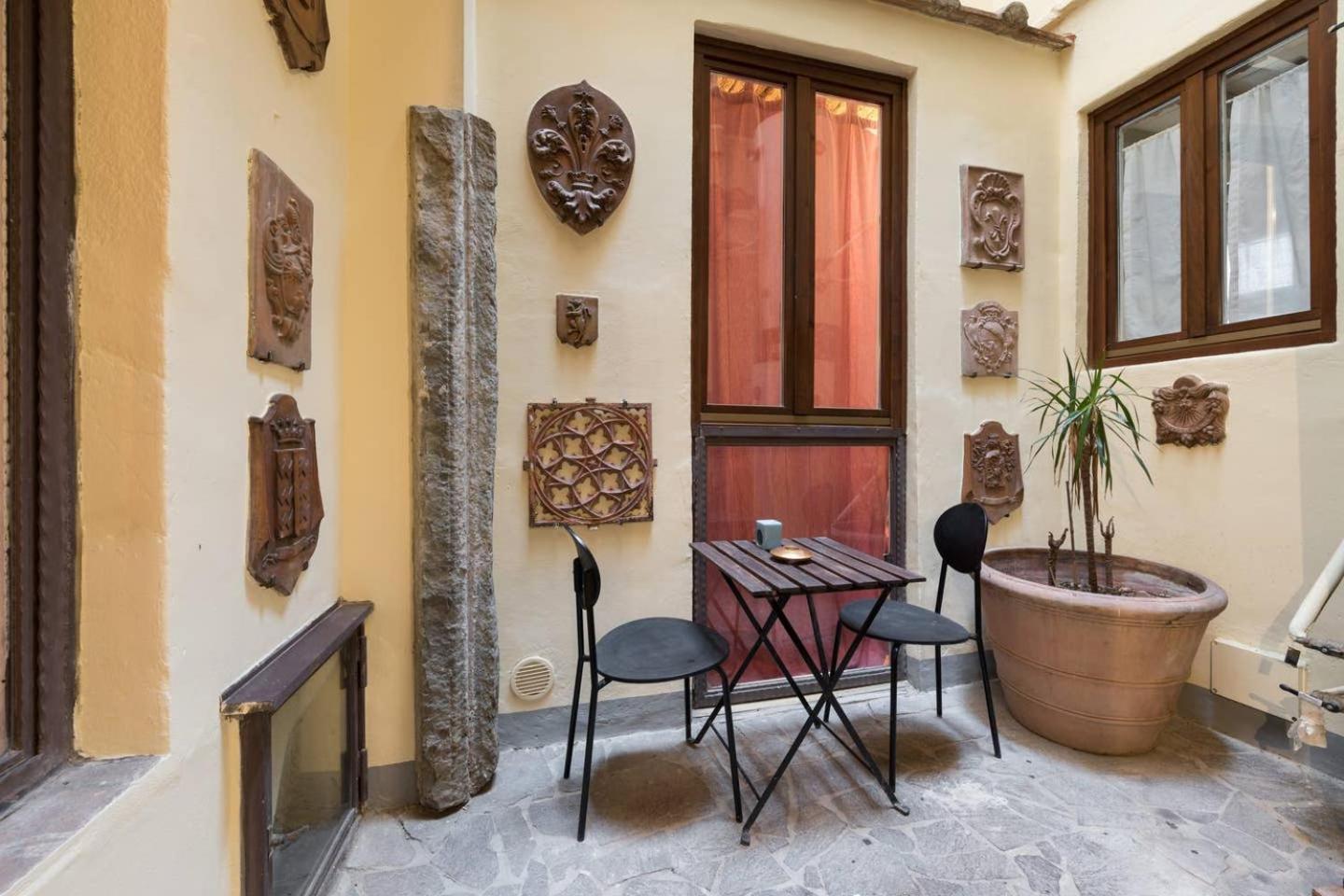 F3-Santa Croce One Bedroom Flat For 2 Or 3 Guests Флоренция Екстериор снимка